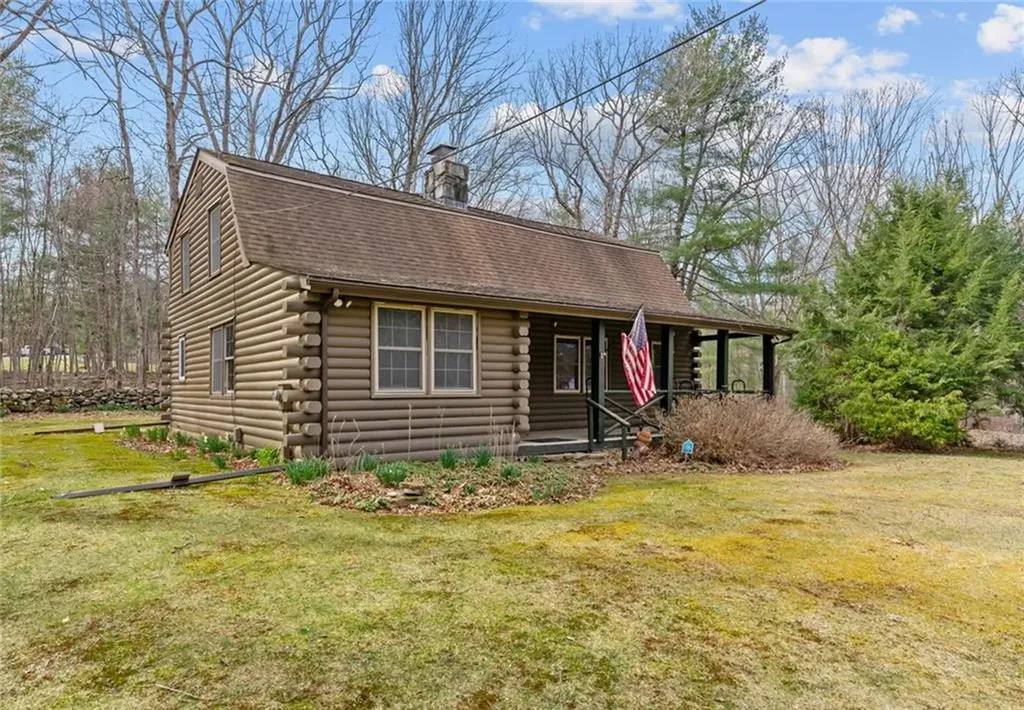 25 Carpenter Road Scituate RI 02825