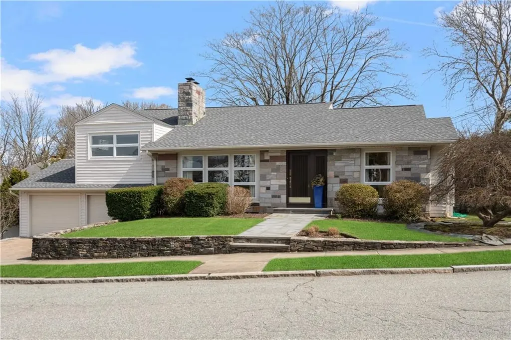 30 Brookway Road Providence RI 02906