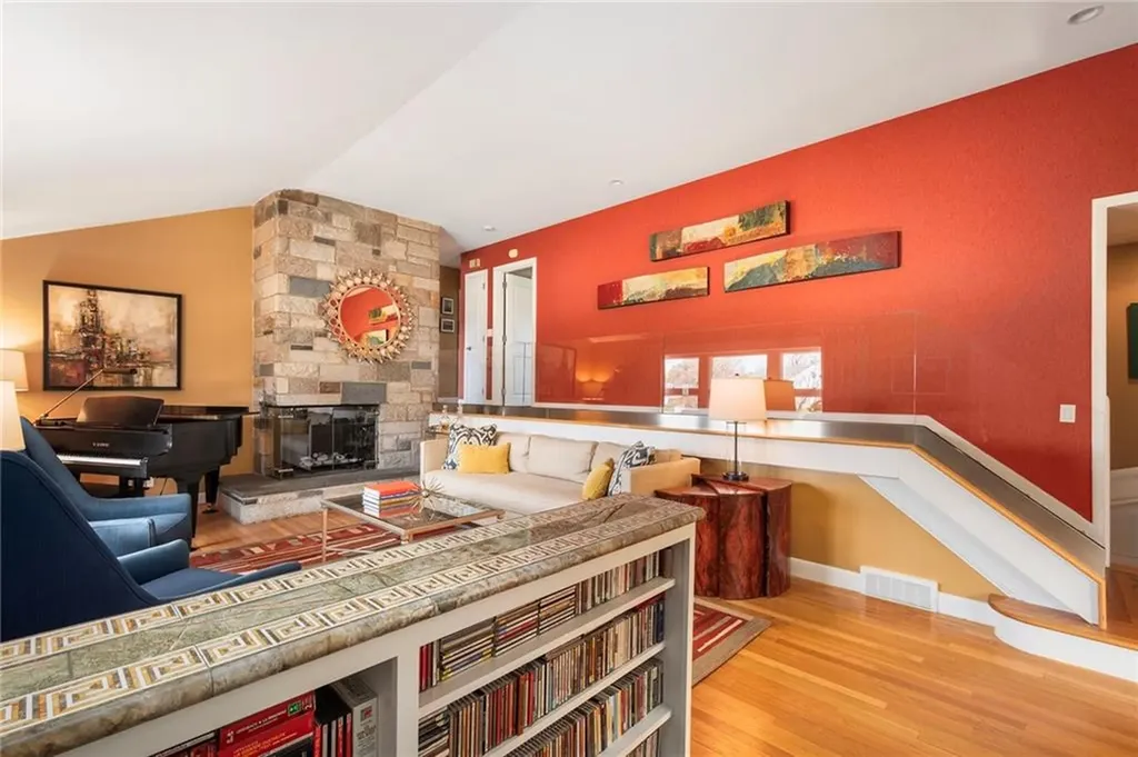 30 Brookway Road Providence RI 02906