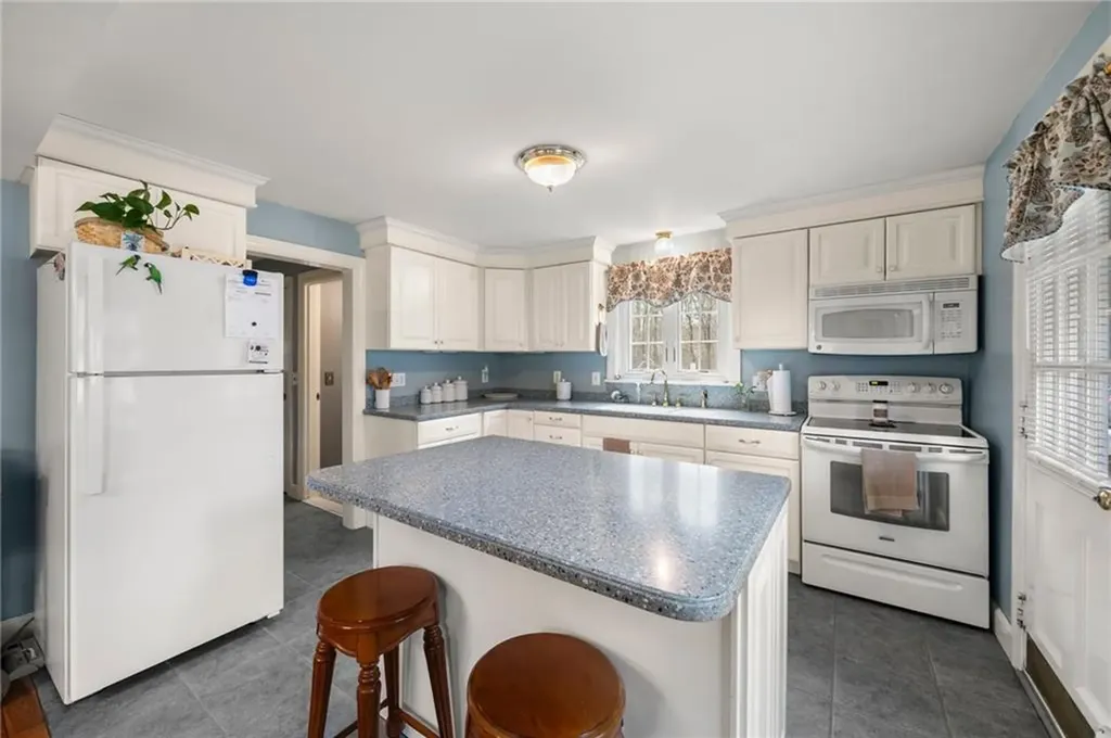 318 Centennial Street Burrillville RI 02859