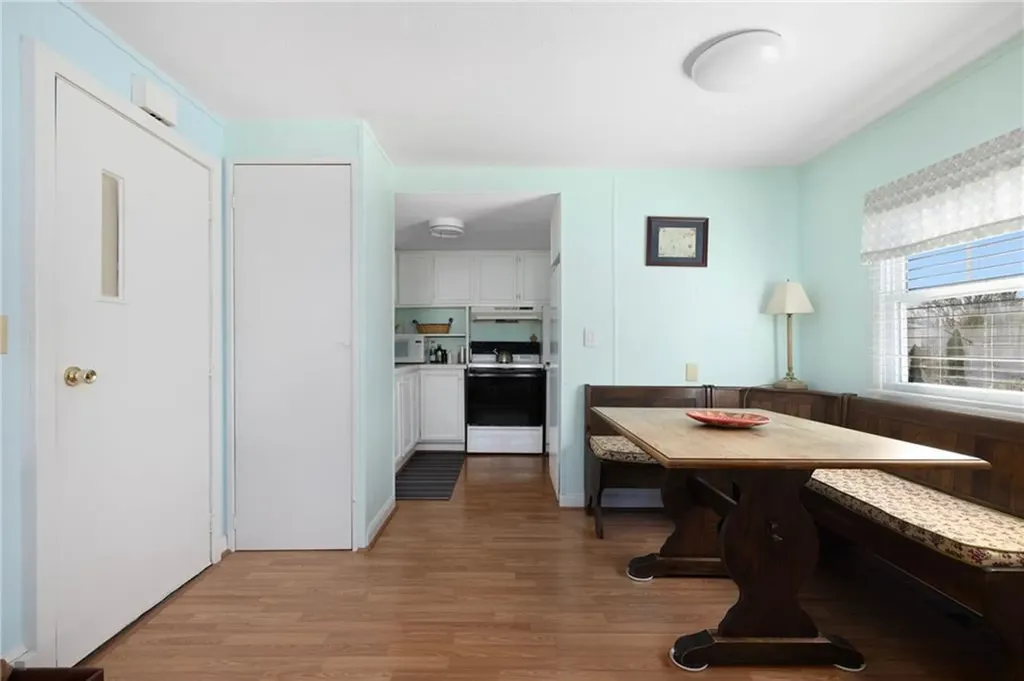 27 Woodward Road Lincoln RI 02865