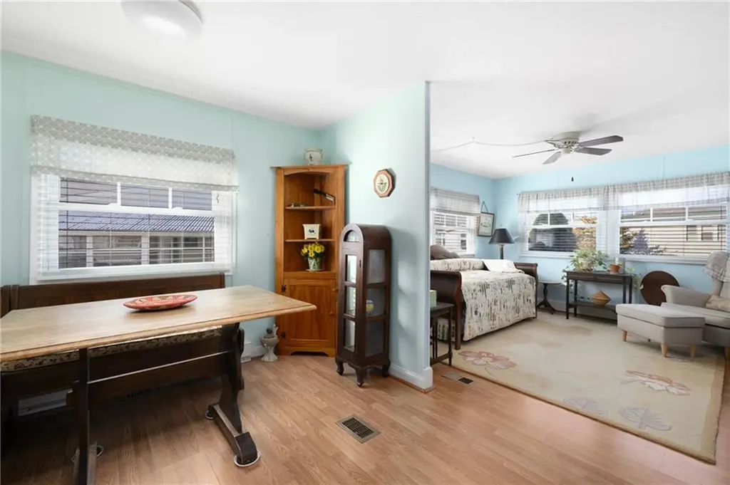 27 Woodward Road Lincoln RI 02865