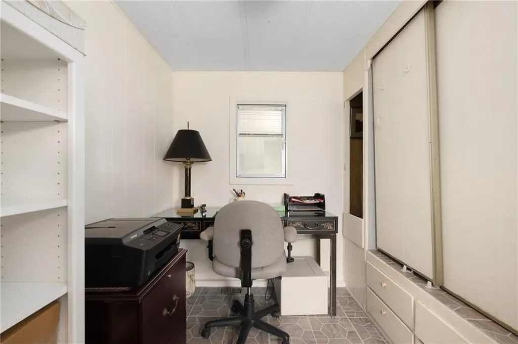 27 Woodward Road Lincoln RI 02865