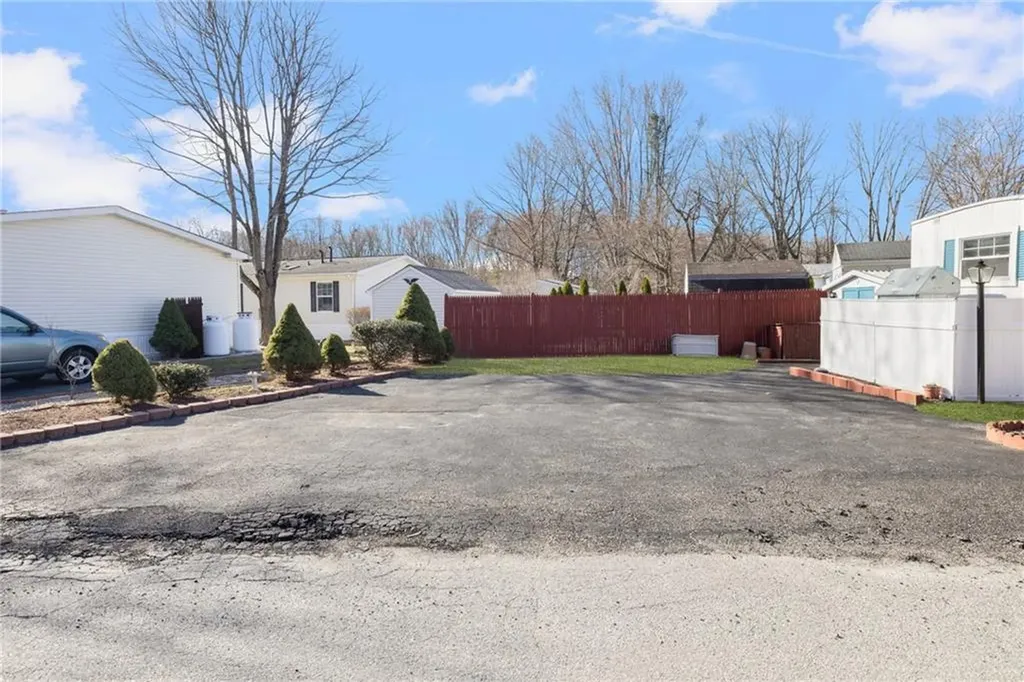 27 Woodward Road Lincoln RI 02865