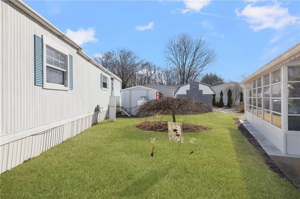 27 Woodward Road Lincoln RI 02865