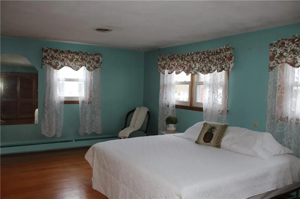166 Terrace Avenue Cumberland RI 02864