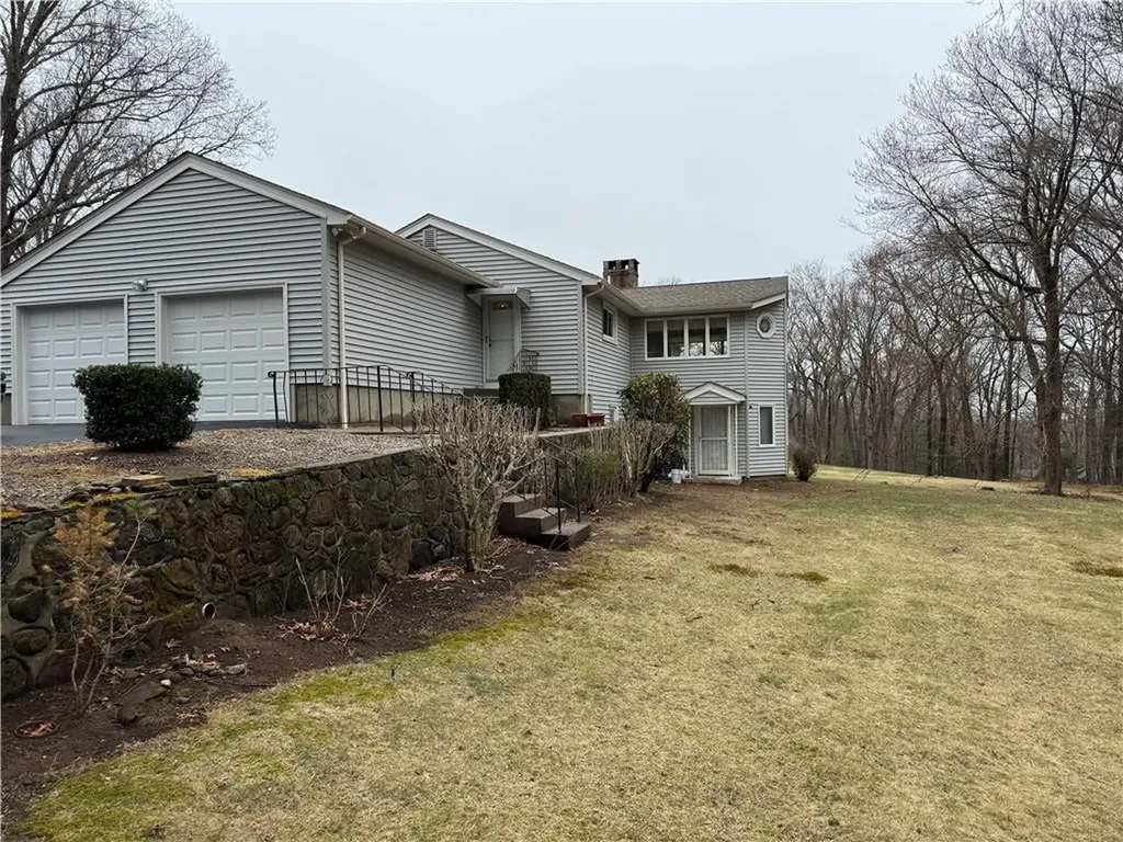 4 Apple Orchard Lane Smithfield RI 02917