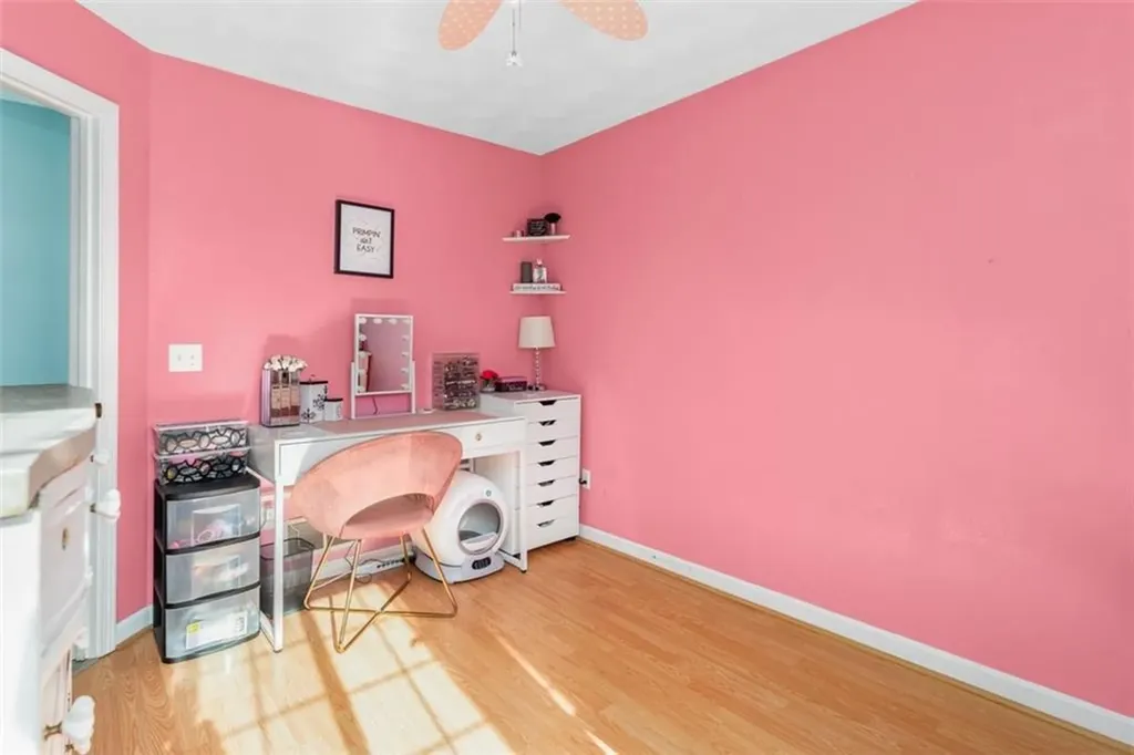367 Asylum Road Warwick RI 02886