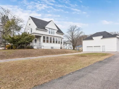 871 873 Harris Avenue Woonsocket RI 02895