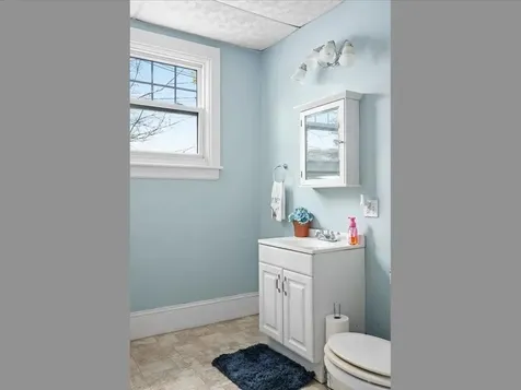 871 873 Harris Avenue Woonsocket RI 02895
