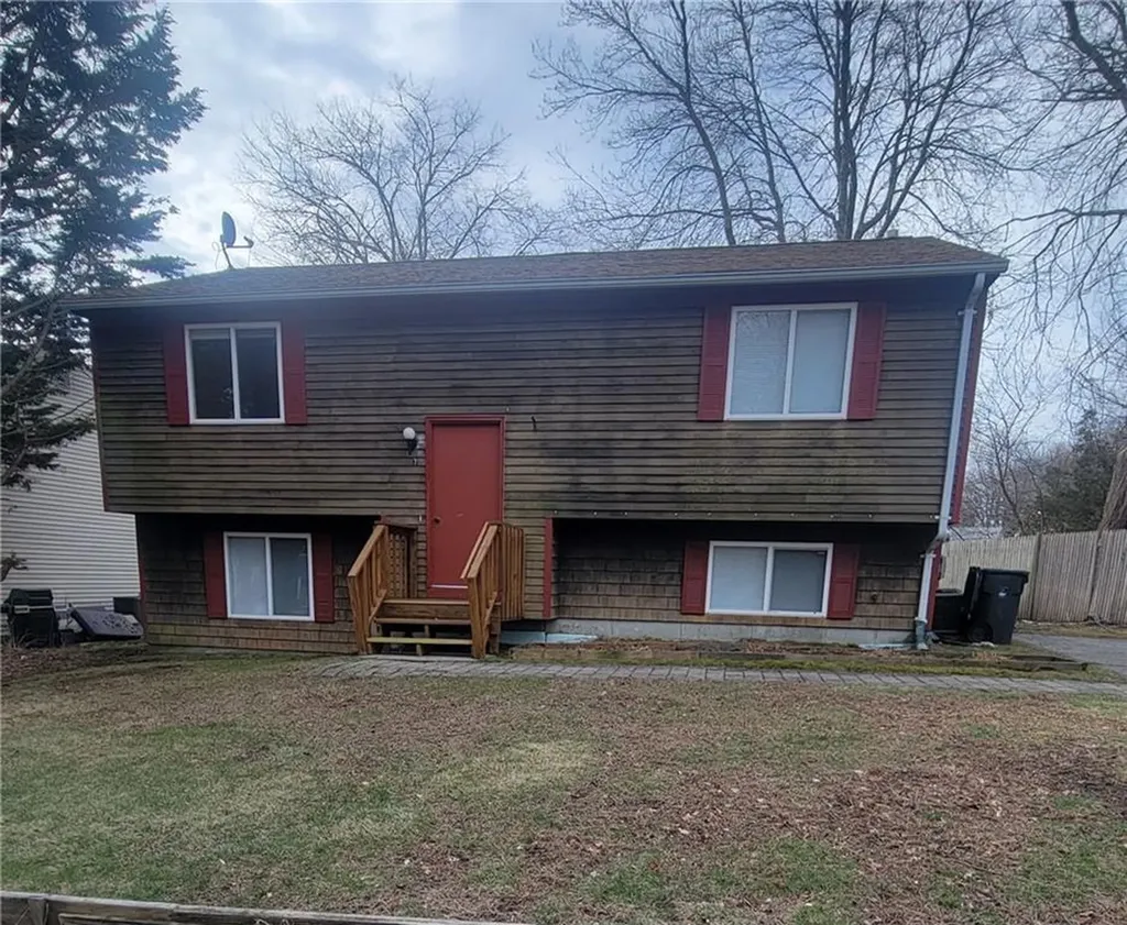 7 Lilly Lane Narragansett RI 02882