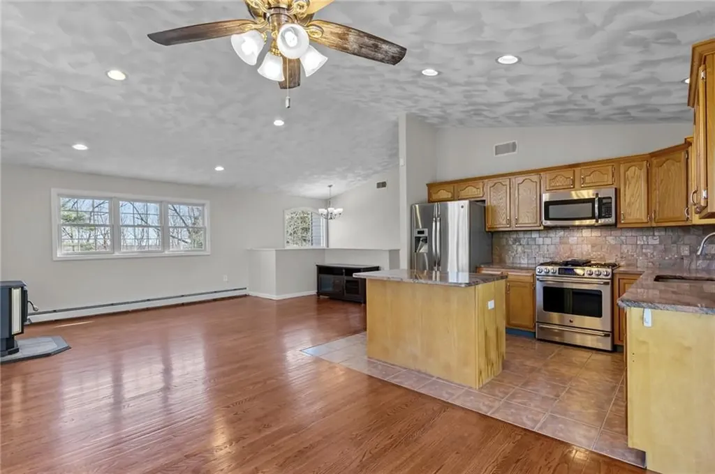 15 Dayton Avenue Johnston RI 02919