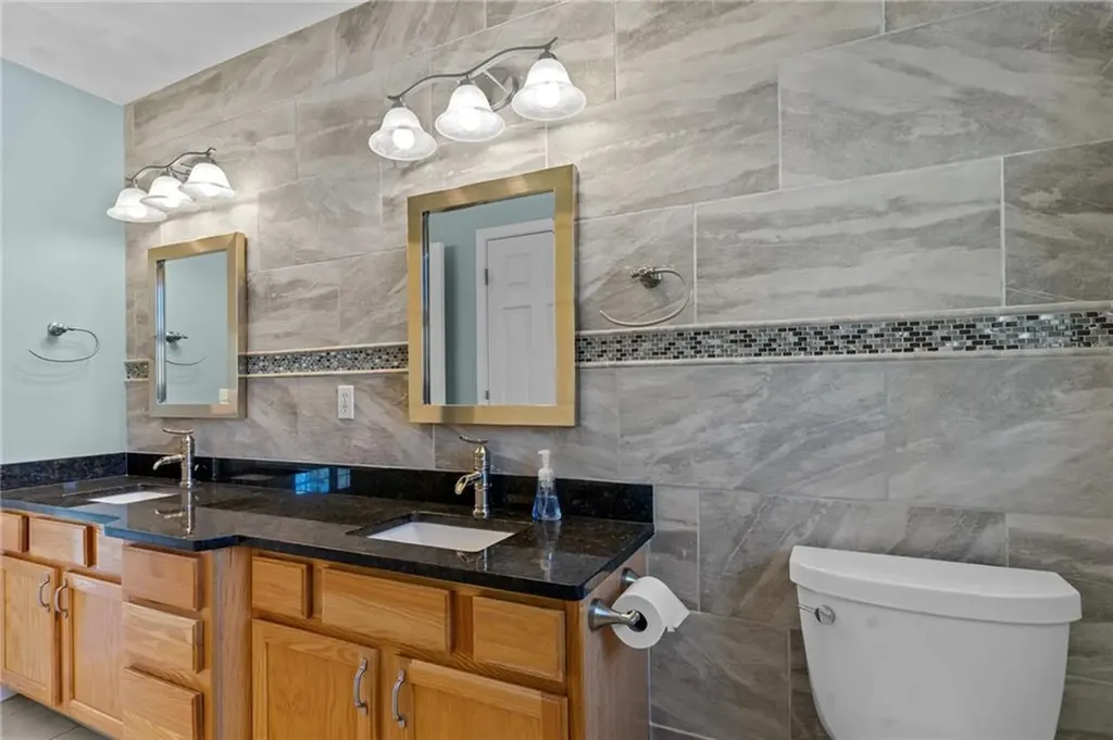 15 Dayton Avenue Johnston RI 02919