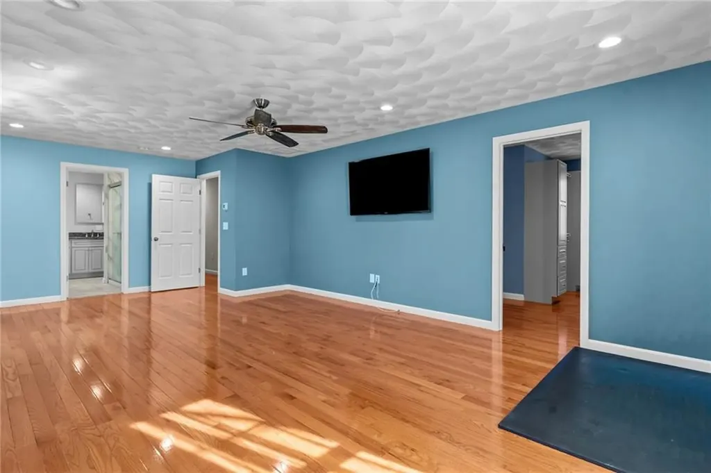 15 Dayton Avenue Johnston RI 02919