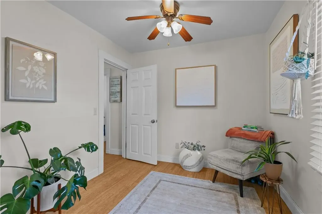 29 Dean Avenue Newport RI 02840