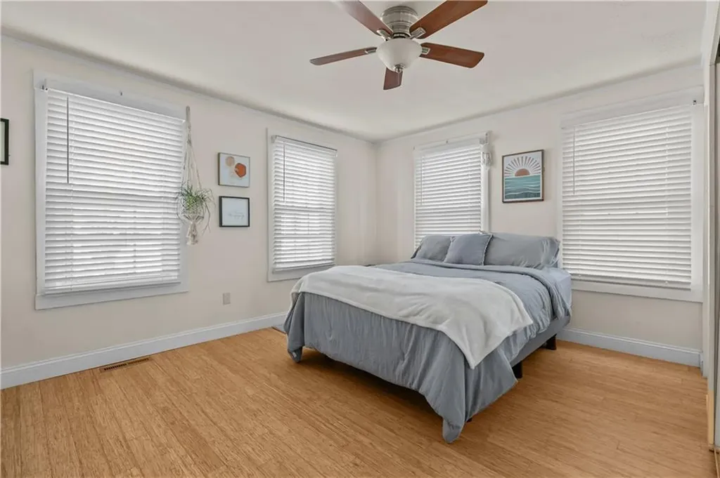 29 Dean Avenue Newport RI 02840