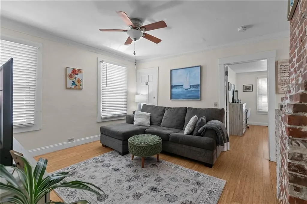 29 Dean Avenue Newport RI 02840