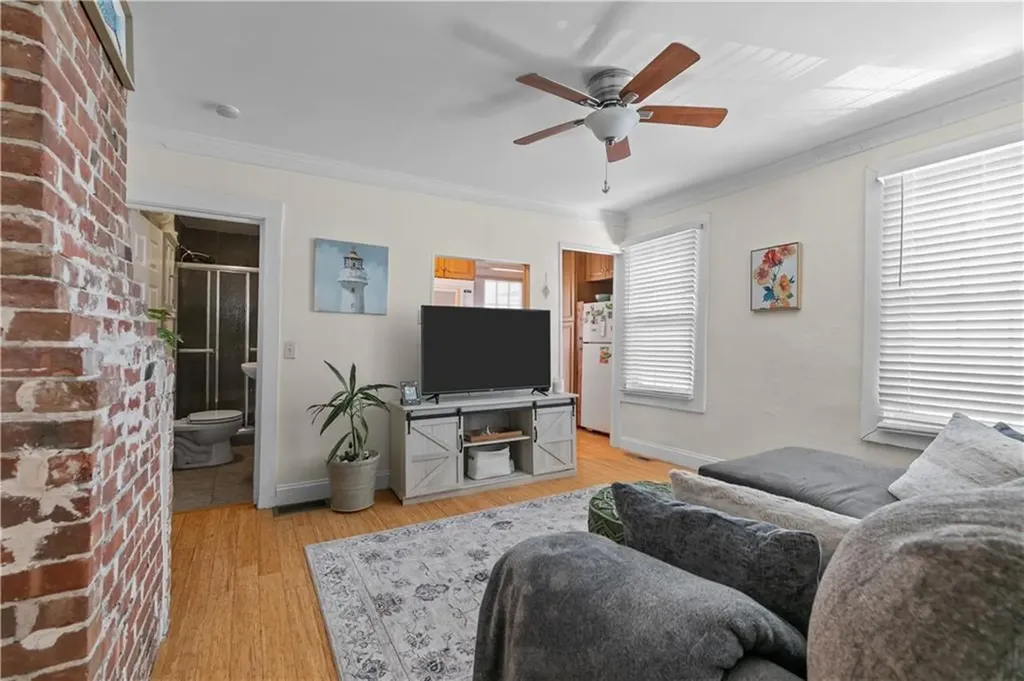 29 Dean Avenue Newport RI 02840