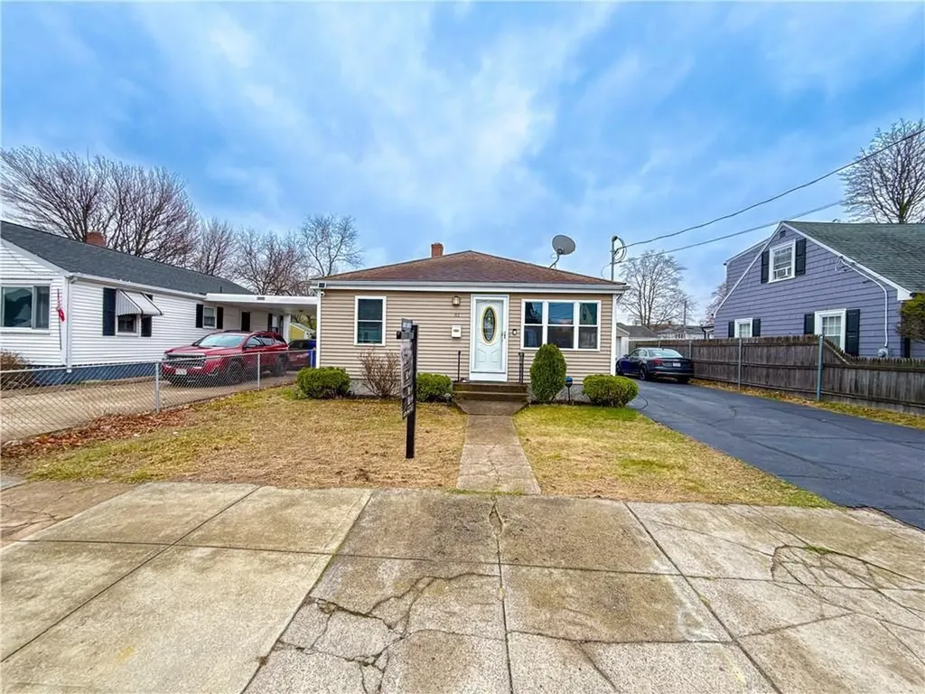 81 Dawson Street Pawtucket RI 02861