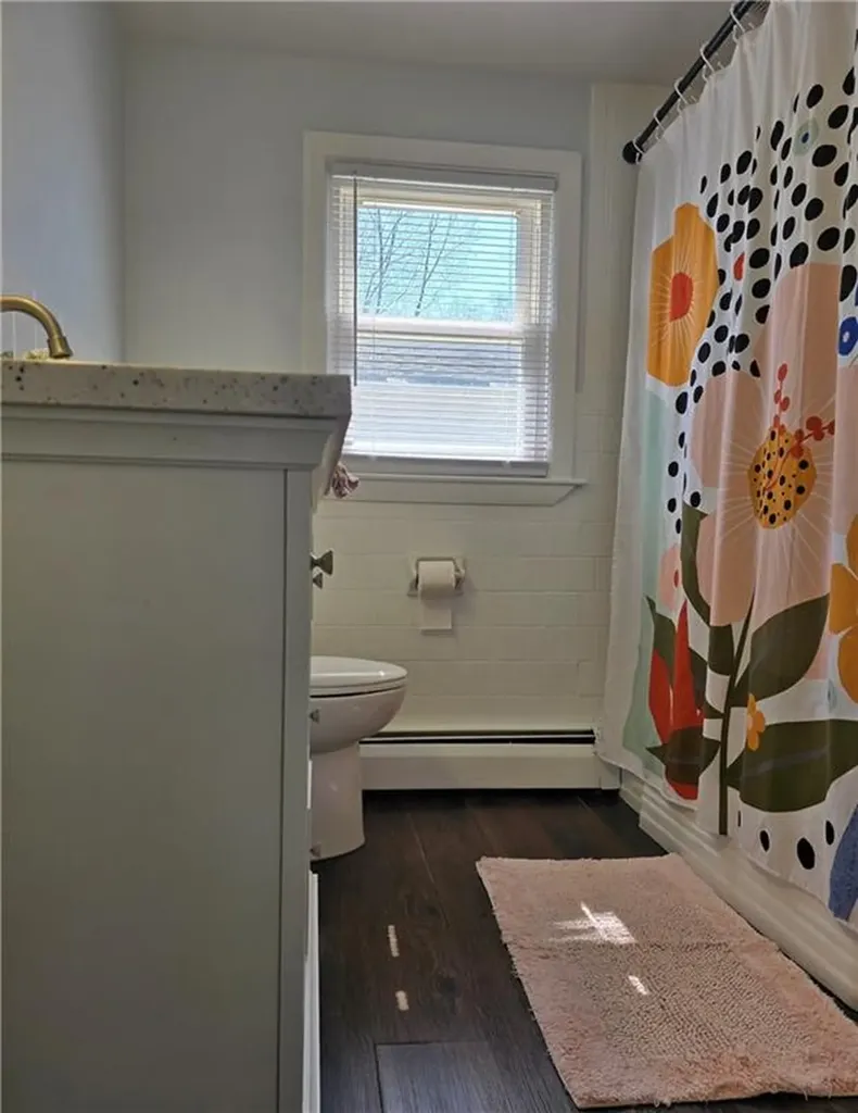 66 Sunset Avenue North Providence RI 02911