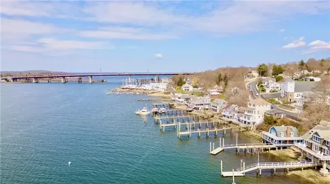 1597 Main Road Tiverton RI 02878