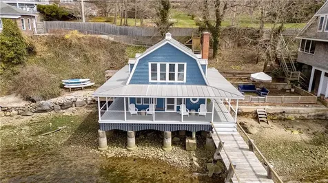 1597 Main Road Tiverton RI 02878