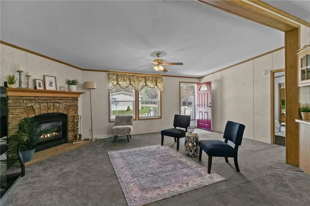 7 Giovanni Rose Court Coventry RI 02816