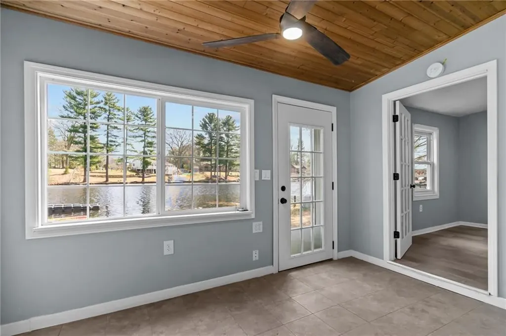 171 Lakehurst Drive Coventry RI 02816