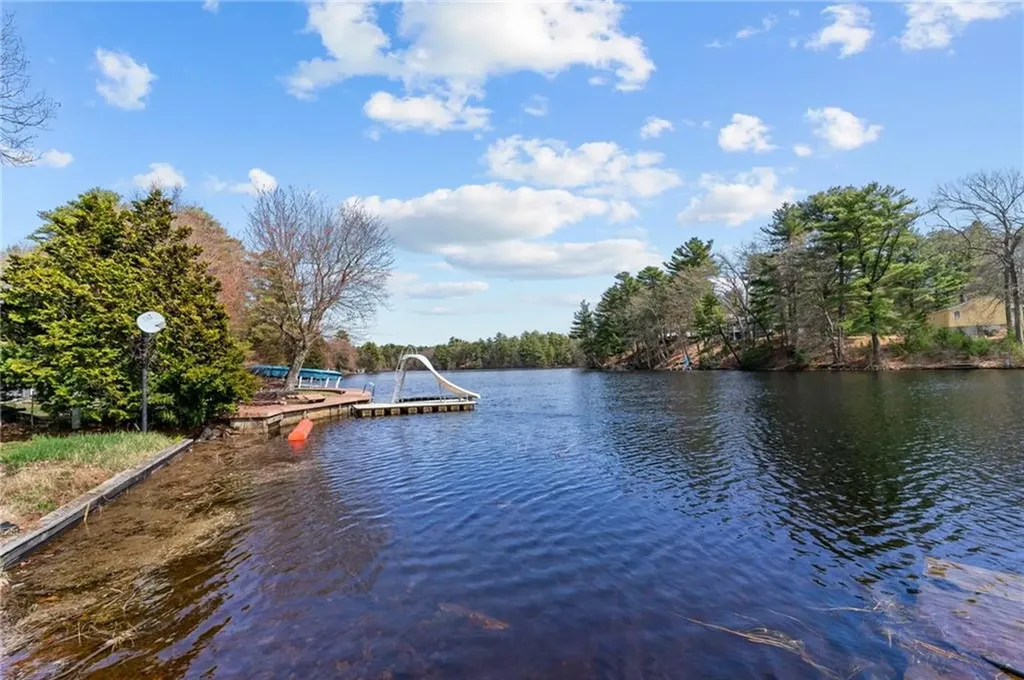 171 Lakehurst Drive Coventry RI 02816