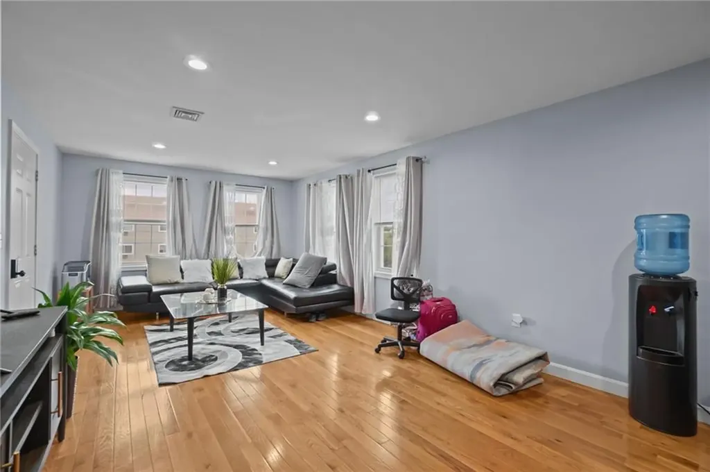 153 Russo Street Providence RI 02904