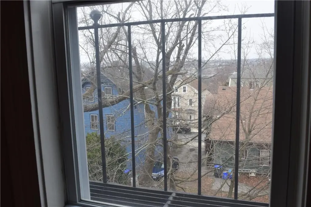 186 Camp Street Providence RI 02906