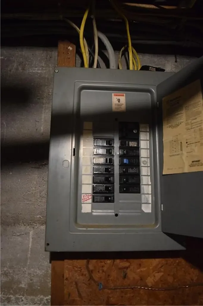 186 Camp Street Providence RI 02906