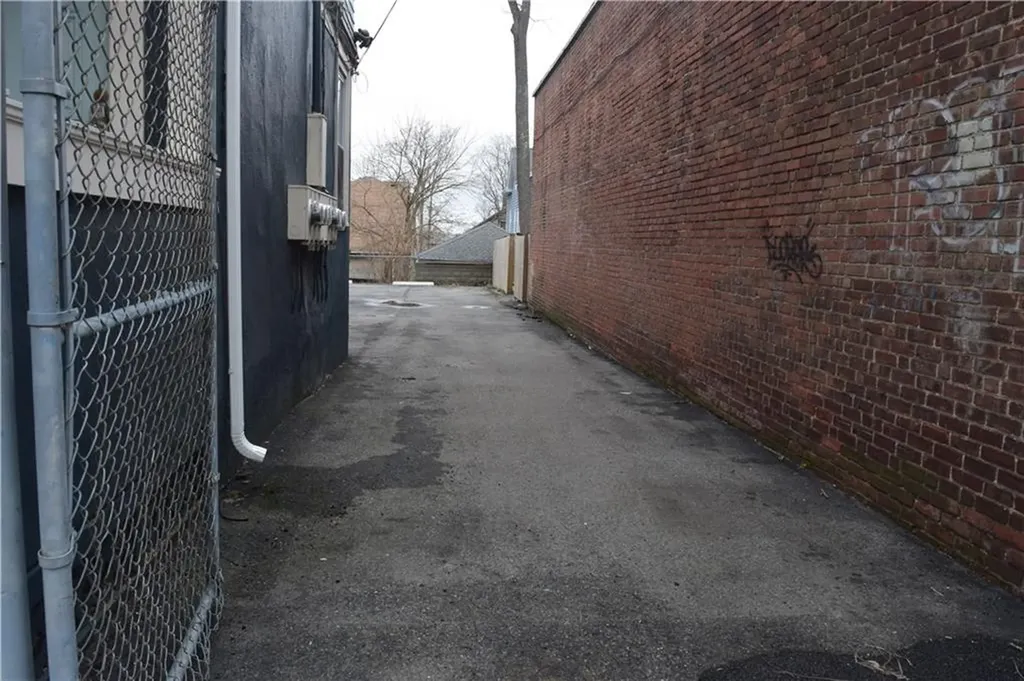 186 Camp Street Providence RI 02906