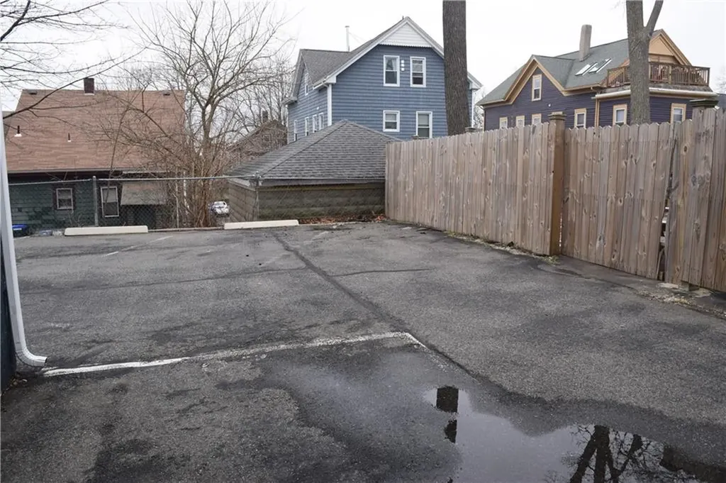 186 Camp Street Providence RI 02906