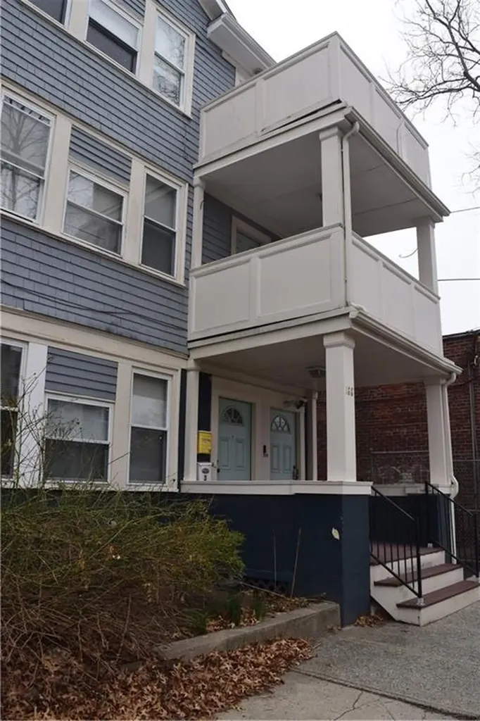 186 Camp Street Providence RI 02906