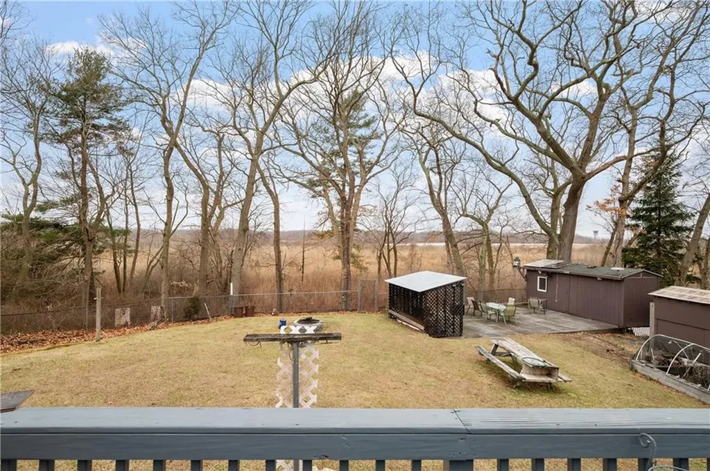 158 Hilton Road Warwick RI 02889