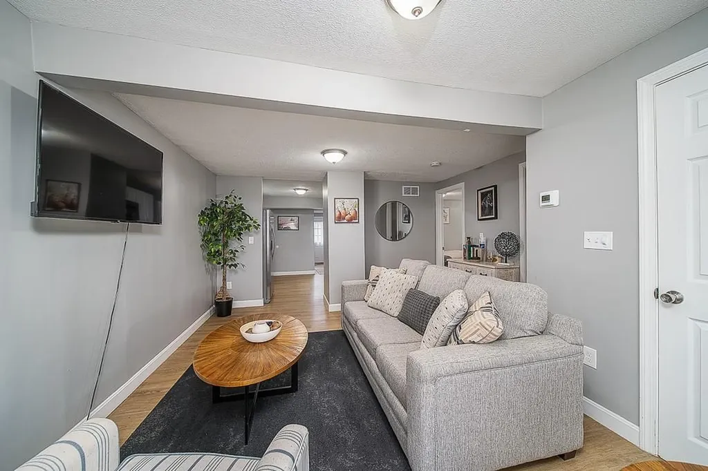 49 Curtis Street Warwick RI 02889