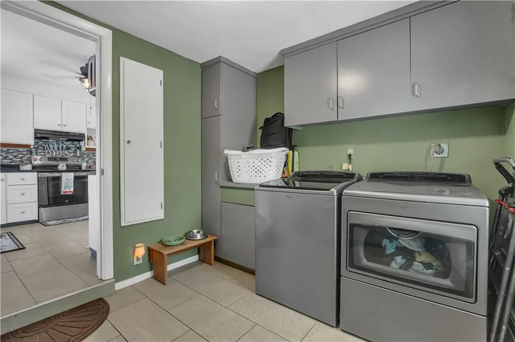 190 Sand Pond Road Warwick RI 02888