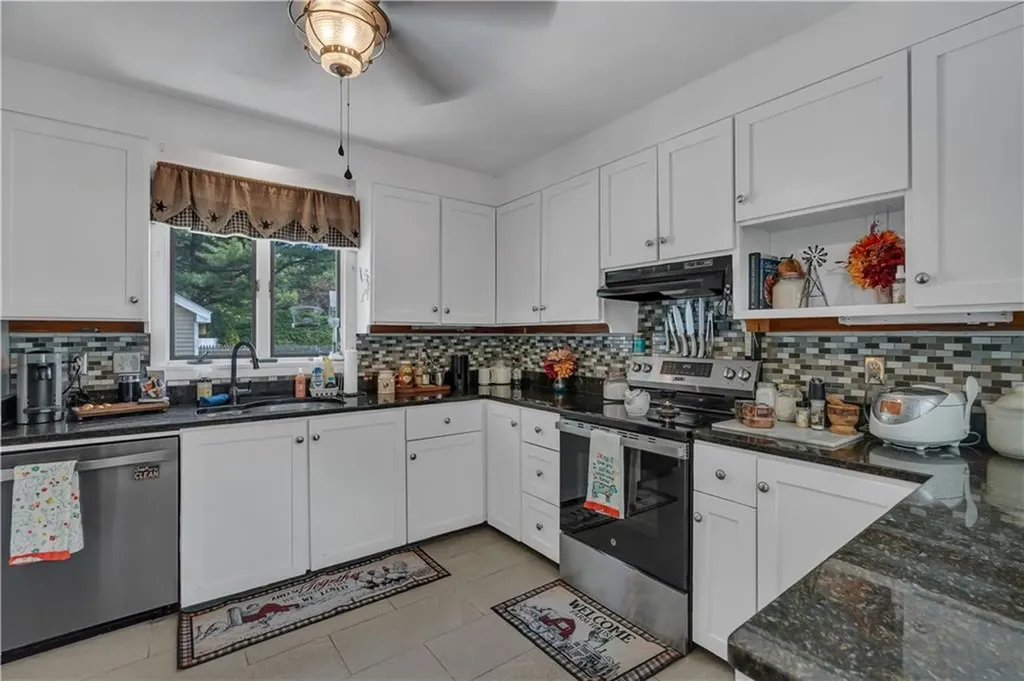 190 Sand Pond Road Warwick RI 02888