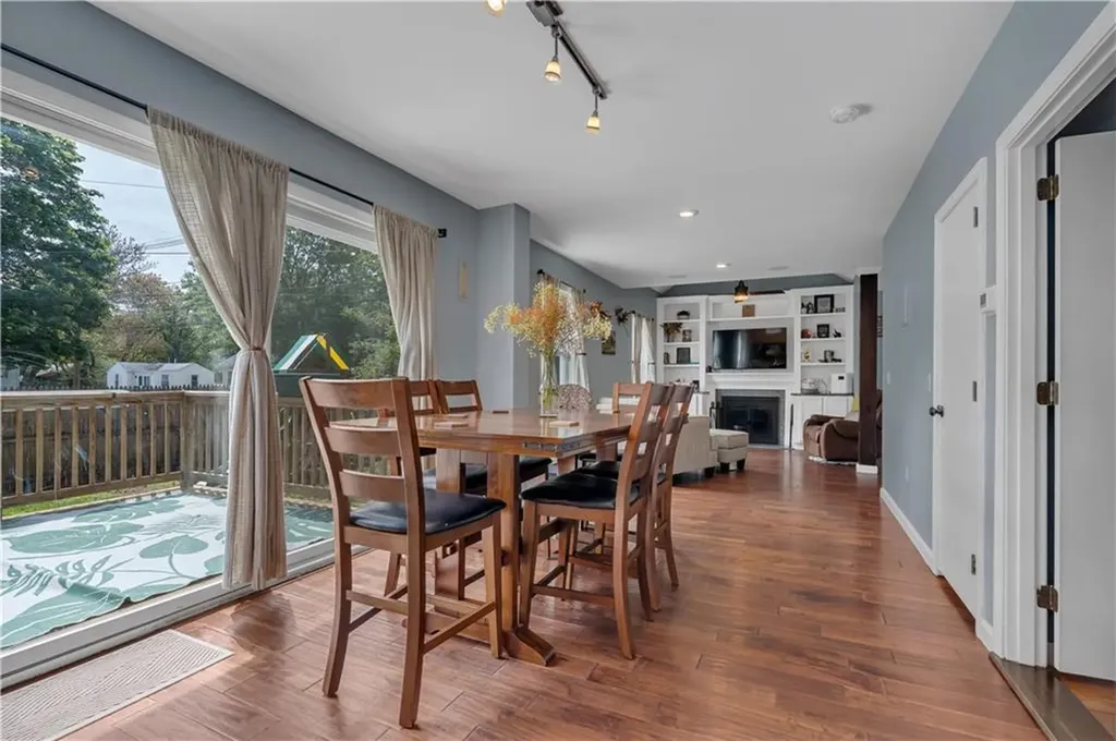 190 Sand Pond Road Warwick RI 02888