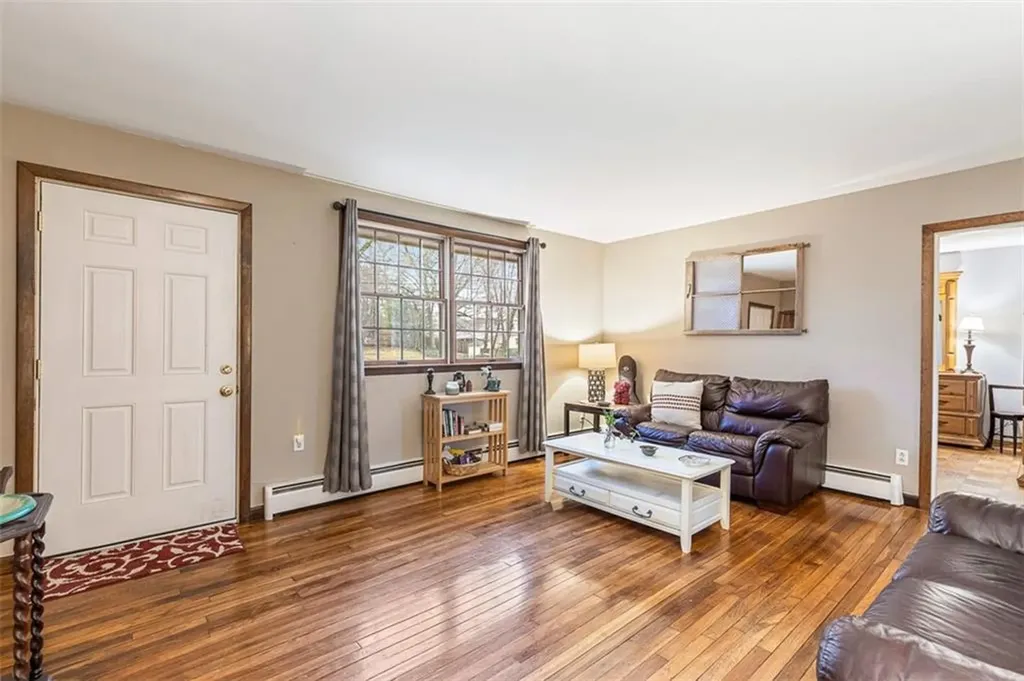 4 Carolyn Street Coventry RI 02816