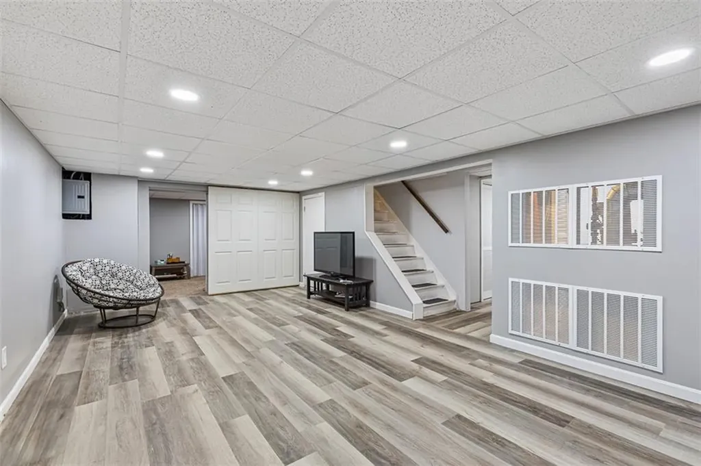 4 Carolyn Street Coventry RI 02816