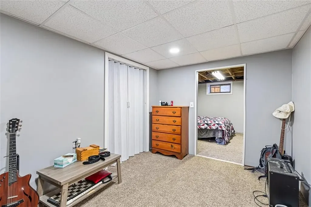 4 Carolyn Street Coventry RI 02816