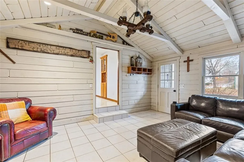4 Carolyn Street Coventry RI 02816