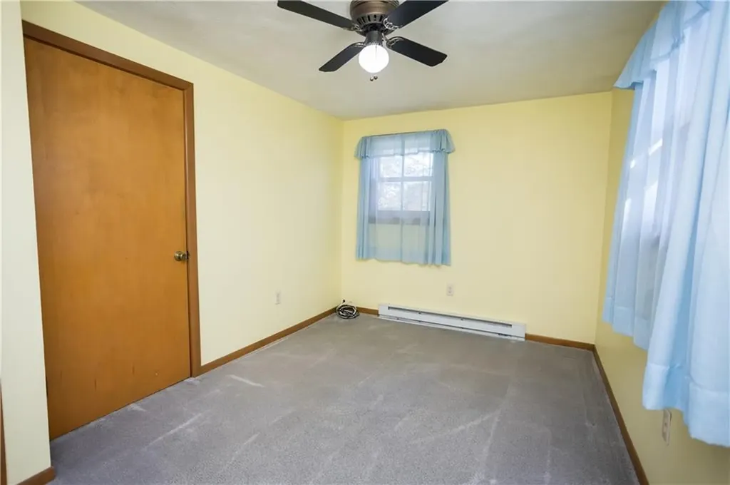 47 Birchwood Lane West Warwick RI 02893