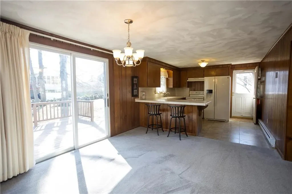 47 Birchwood Lane West Warwick RI 02893