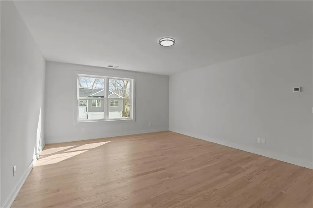 5 Red Maple Lane Warwick RI 02886