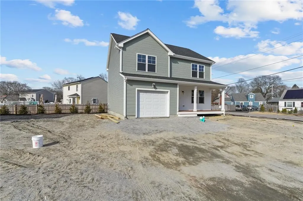 5 Red Maple Lane Warwick RI 02886