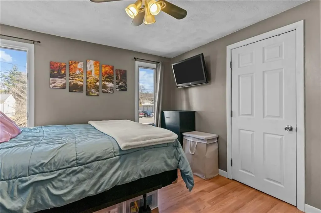 10 Thornton Avenue Smithfield RI 02917