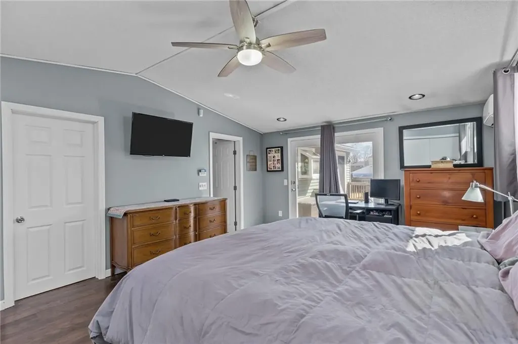 10 Thornton Avenue Smithfield RI 02917